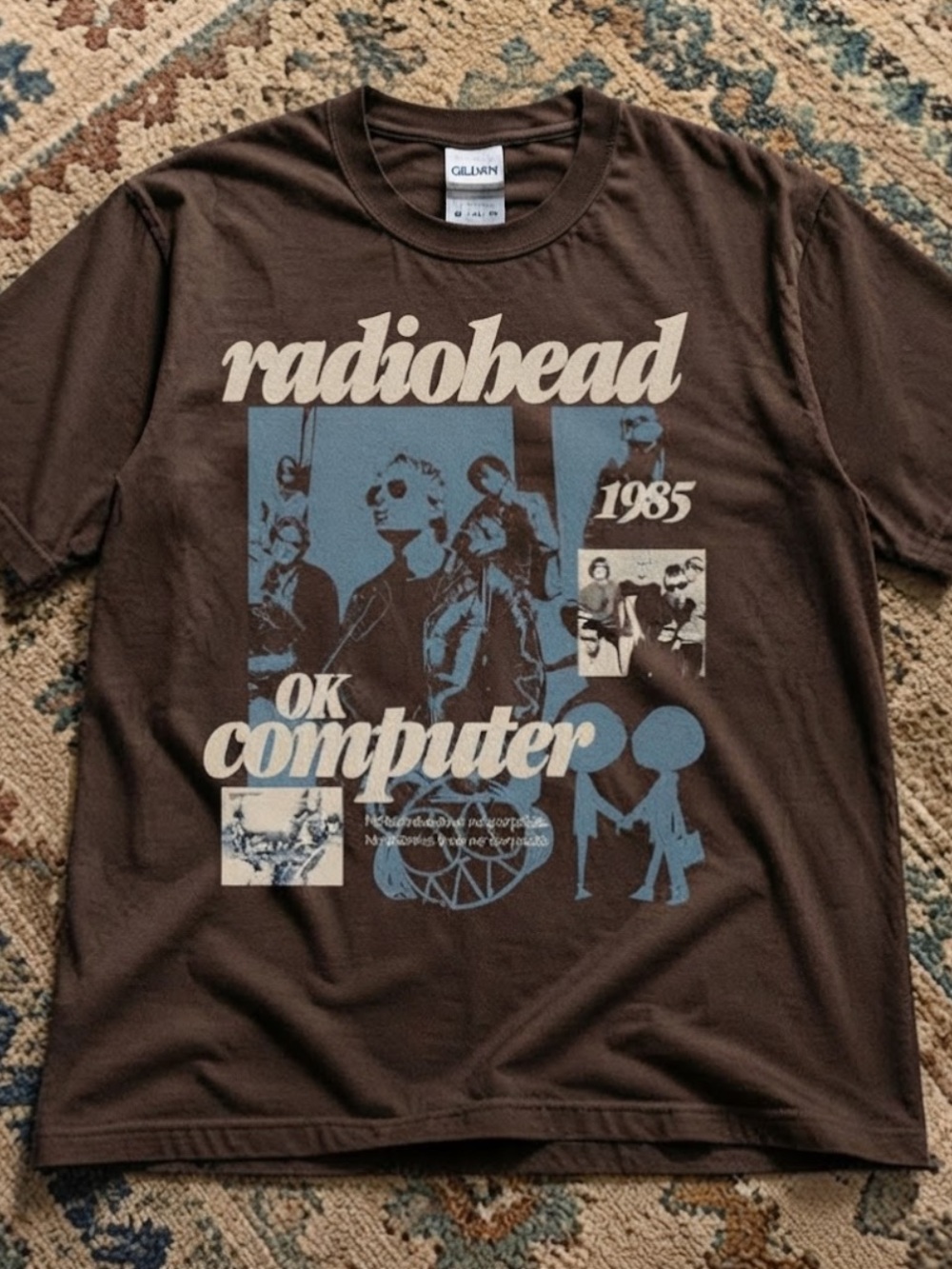Gildan Unisex’s Dark Chocolate Radiohead OK Computer Band Graphic Tee